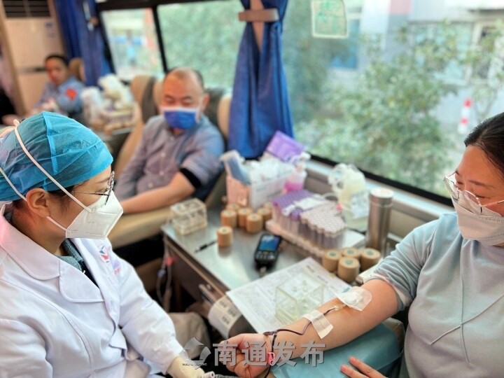 ����ͨ������������Ѫ3������������ѪҺ���ѹ������������������ʱ�������ǲ���ְ֯��������Ѫ